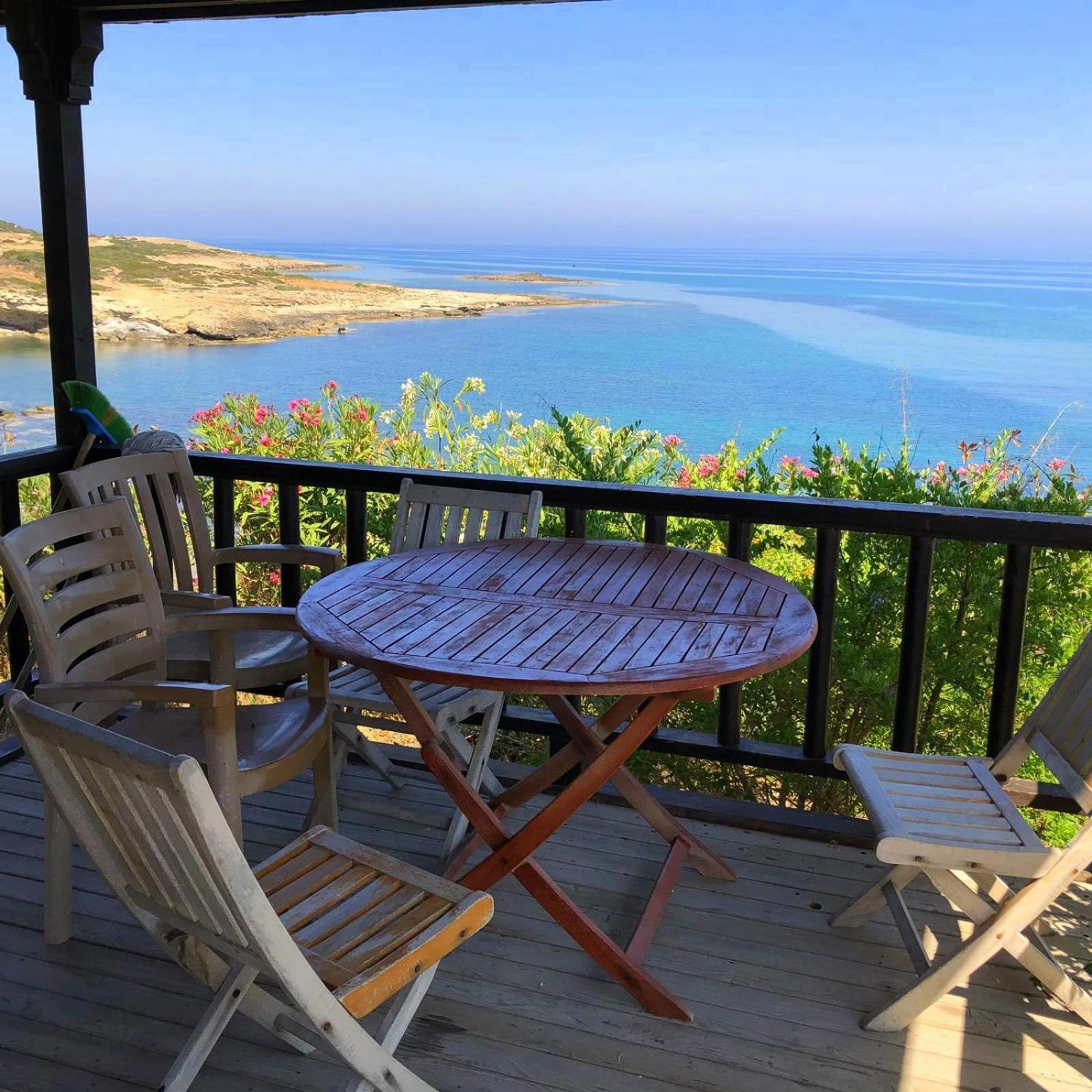 Zambak Holiday Village & Restaurant Superb Seafront Location ! Agios Georgios  Экстерьер фото
