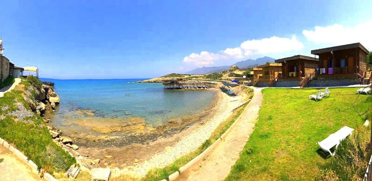 Zambak Holiday Village & Restaurant Superb Seafront Location ! Agios Georgios  Экстерьер фото